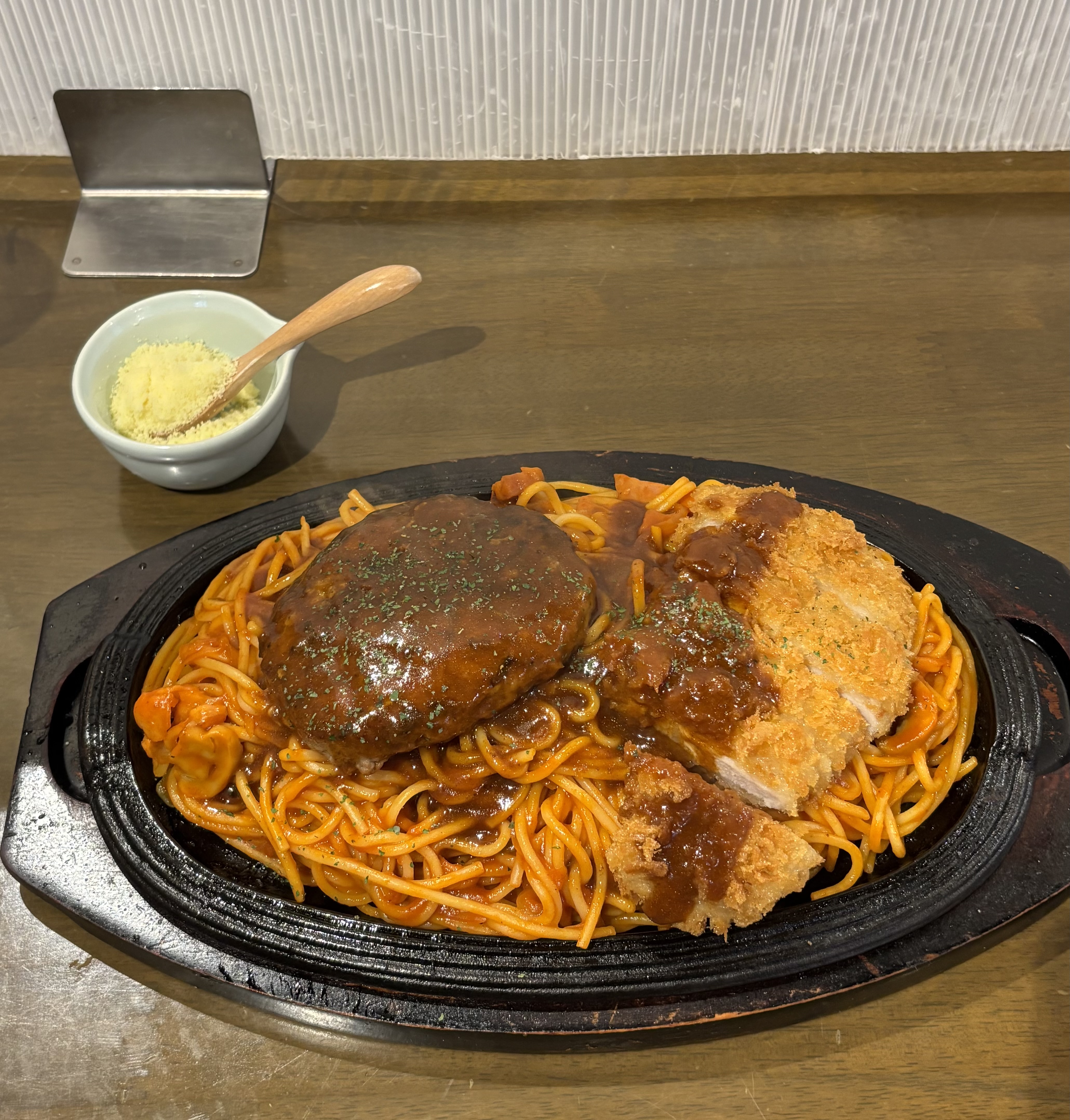 Hungry Hungry – Voluminous Pasta and Hamburger Steak Restaurant in Sendai!